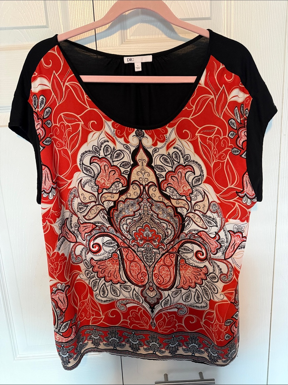 DR2 Red Paisley Scoop Neck Top with Black Sleeves